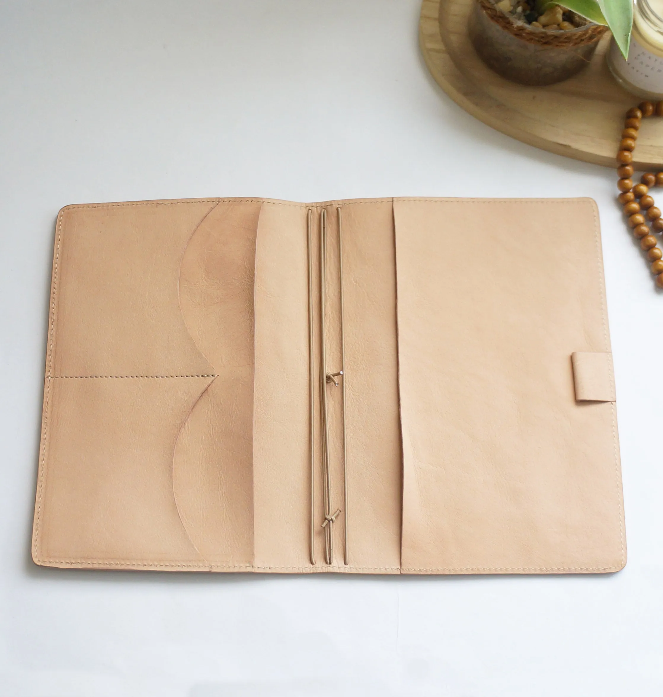 A5 Wide Rustic - Undyed Sheep/Almond/Cocoa Creme
