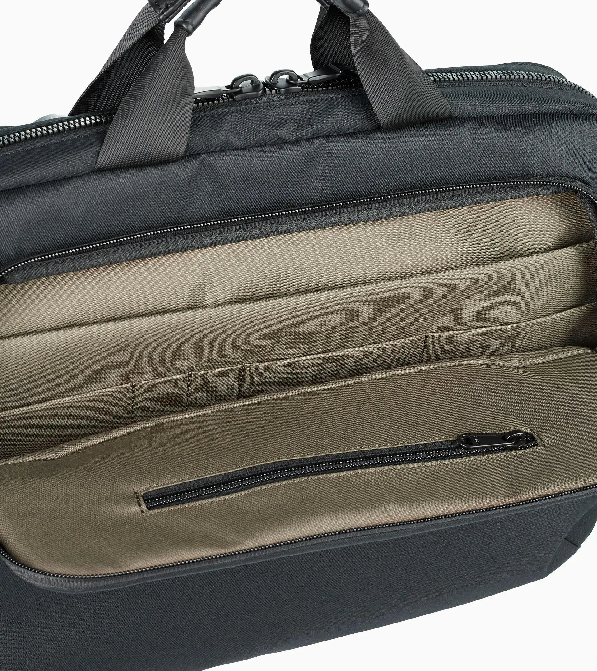 Briefbag - Essential