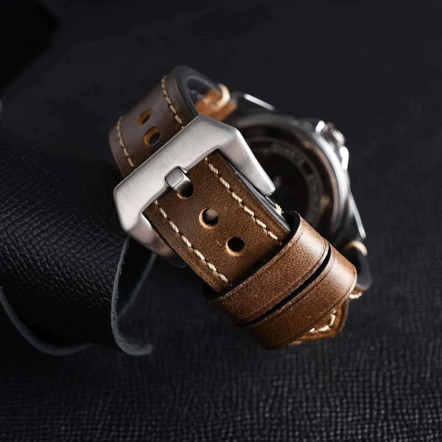 EACHE Leather Watch Bands for Men,Vintage Crazy Horse Leather & Vegetable Tanned Leather & Oil Waxed Thick Leather Watch Bands 20mm 22mm 24mm 26mm