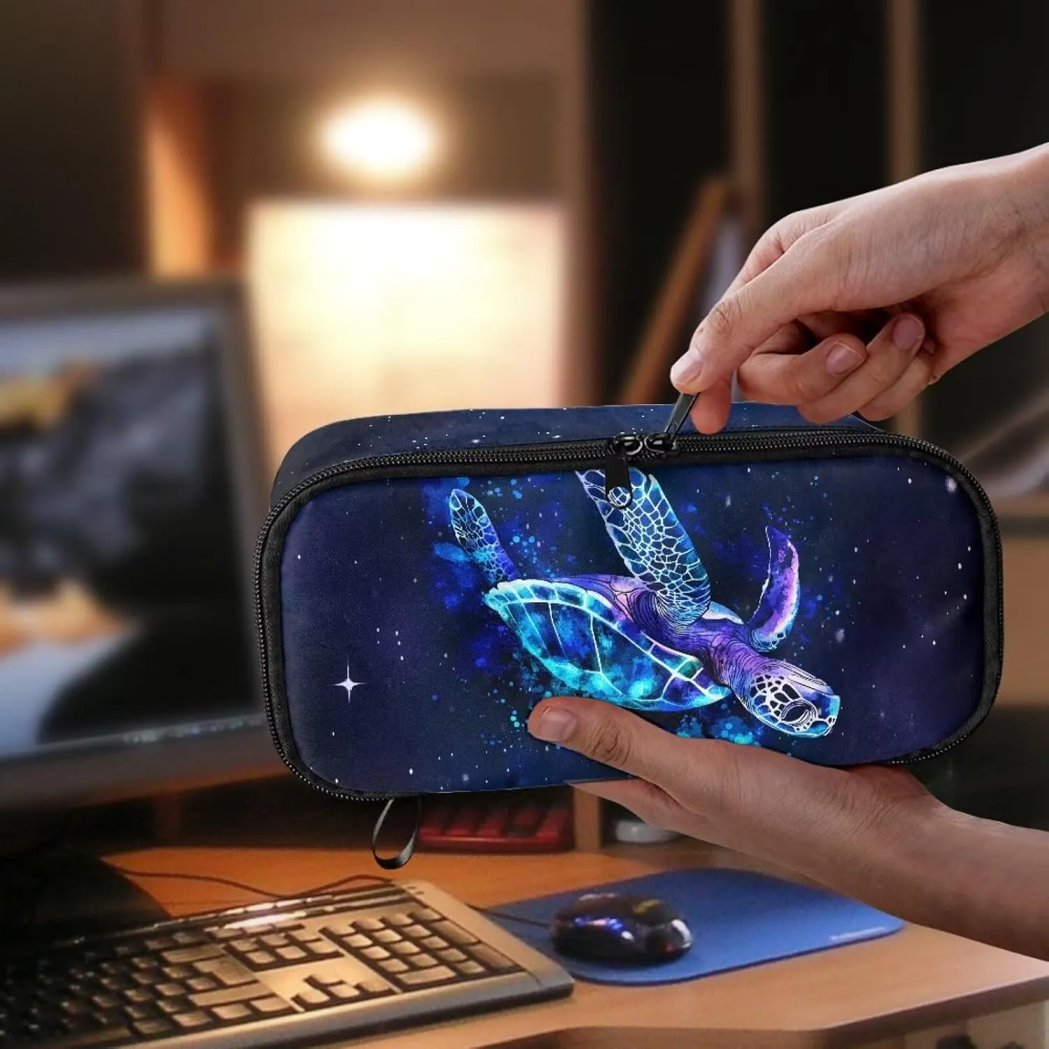 Gomyblomy Space Sea Turtle Pencil Case for Teen Girls Women Fashion Pen Bag Stationery Pencil Pouch with Zipper Big Capacity Makeup Organizer Bag for Travel School Office Supplies