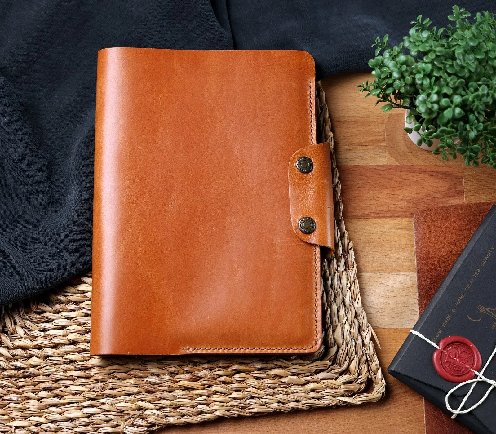 Hemingway A5 Notebook Leather Organizer Case