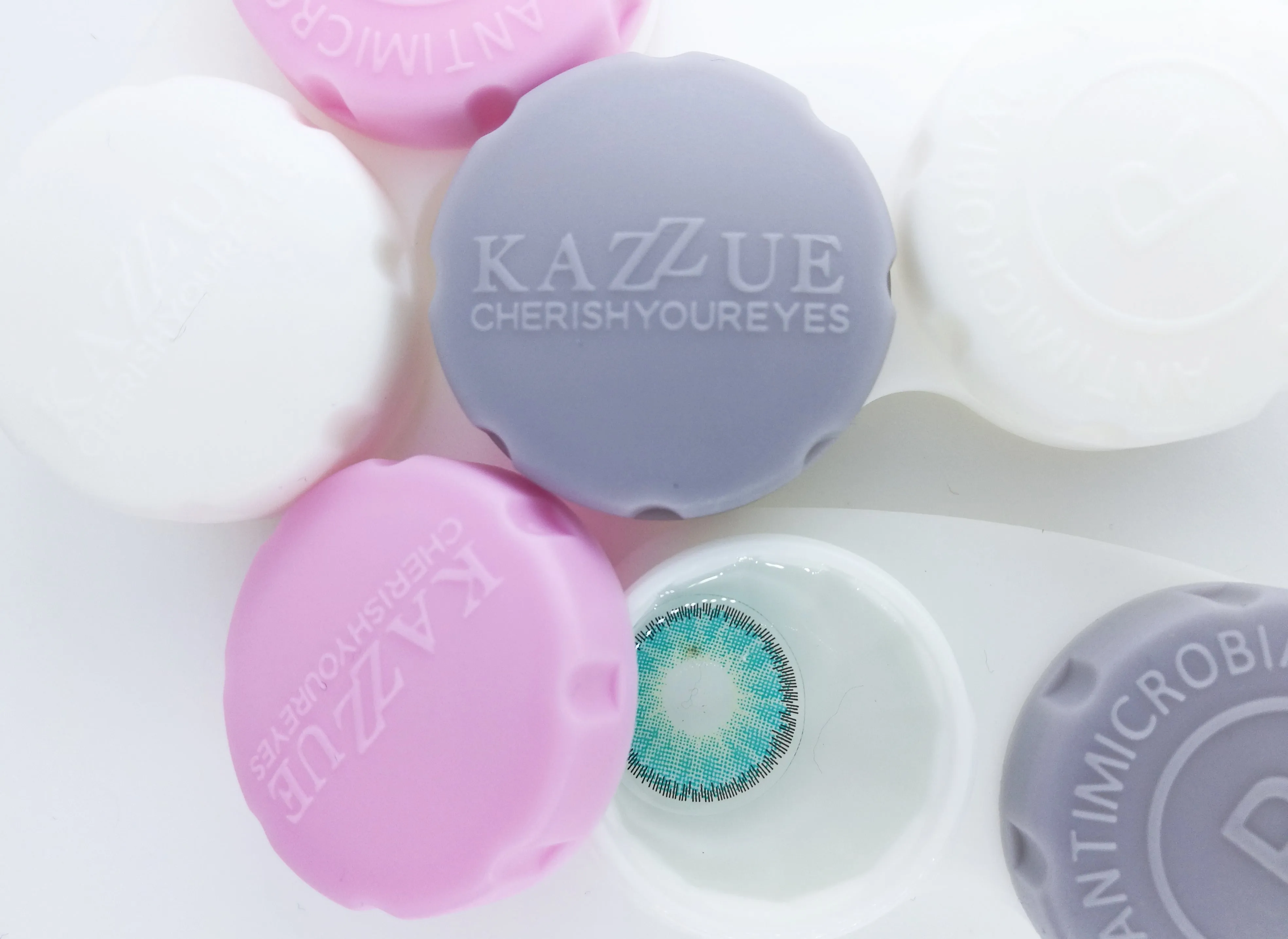 Kazzue Lens Case