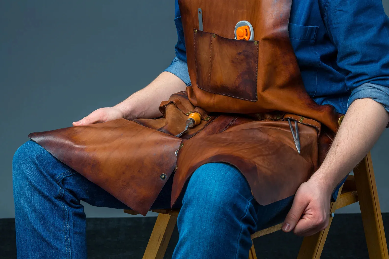 Leather Aprons for Woodworking with Detachable Pocket