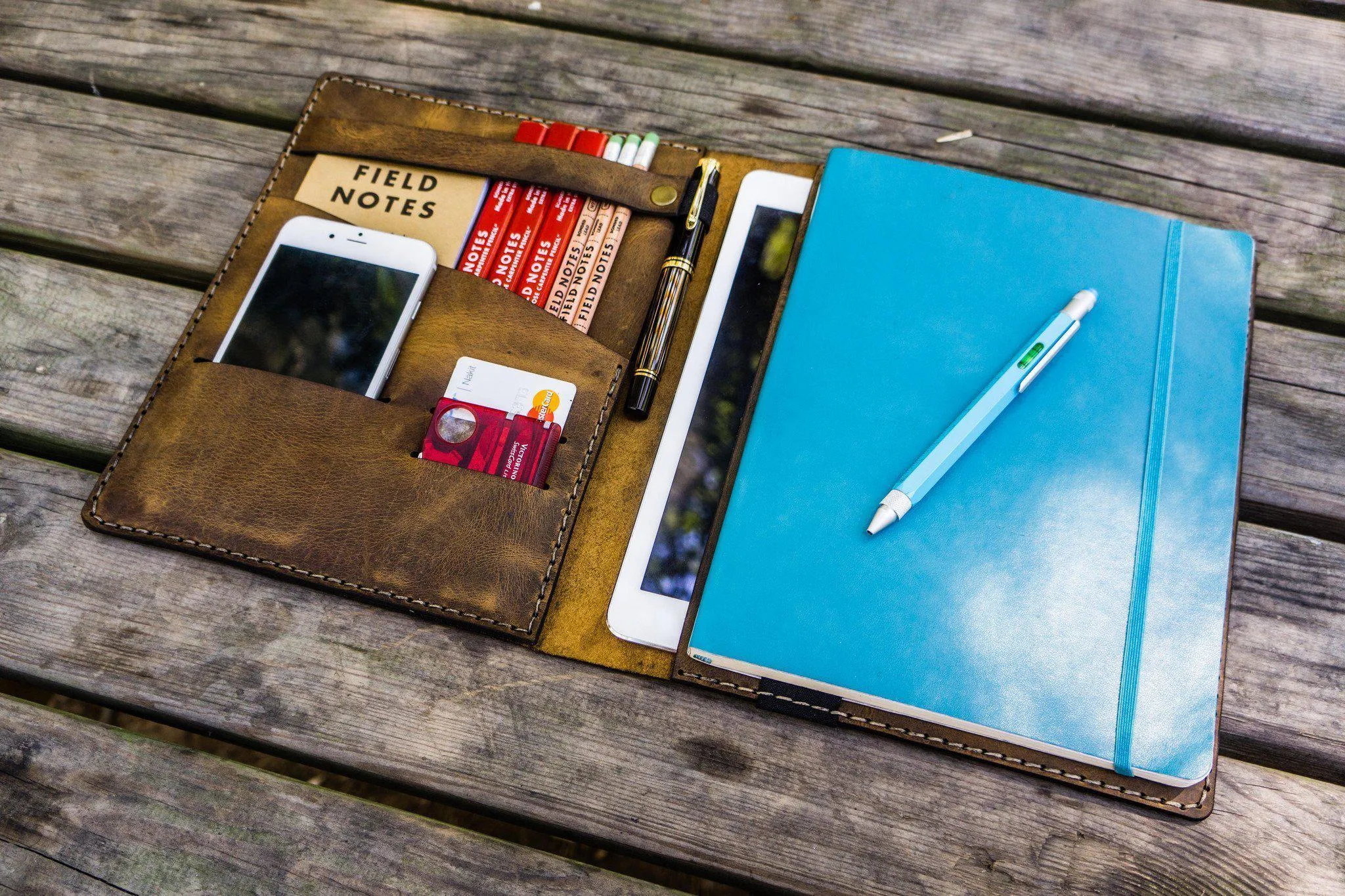 Leather Leuchtturm1917 B5 Notebook & iPad Air/Pro Cover - Crazy Horse Leather