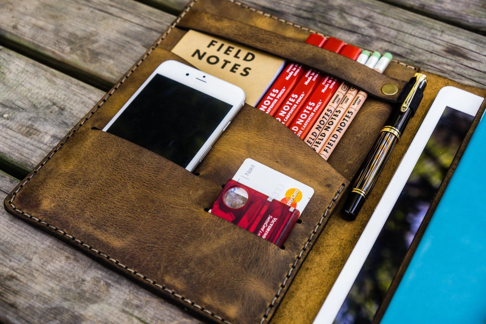Leather Leuchtturm1917 B5 Notebook & iPad Air/Pro Cover - Crazy Horse Leather