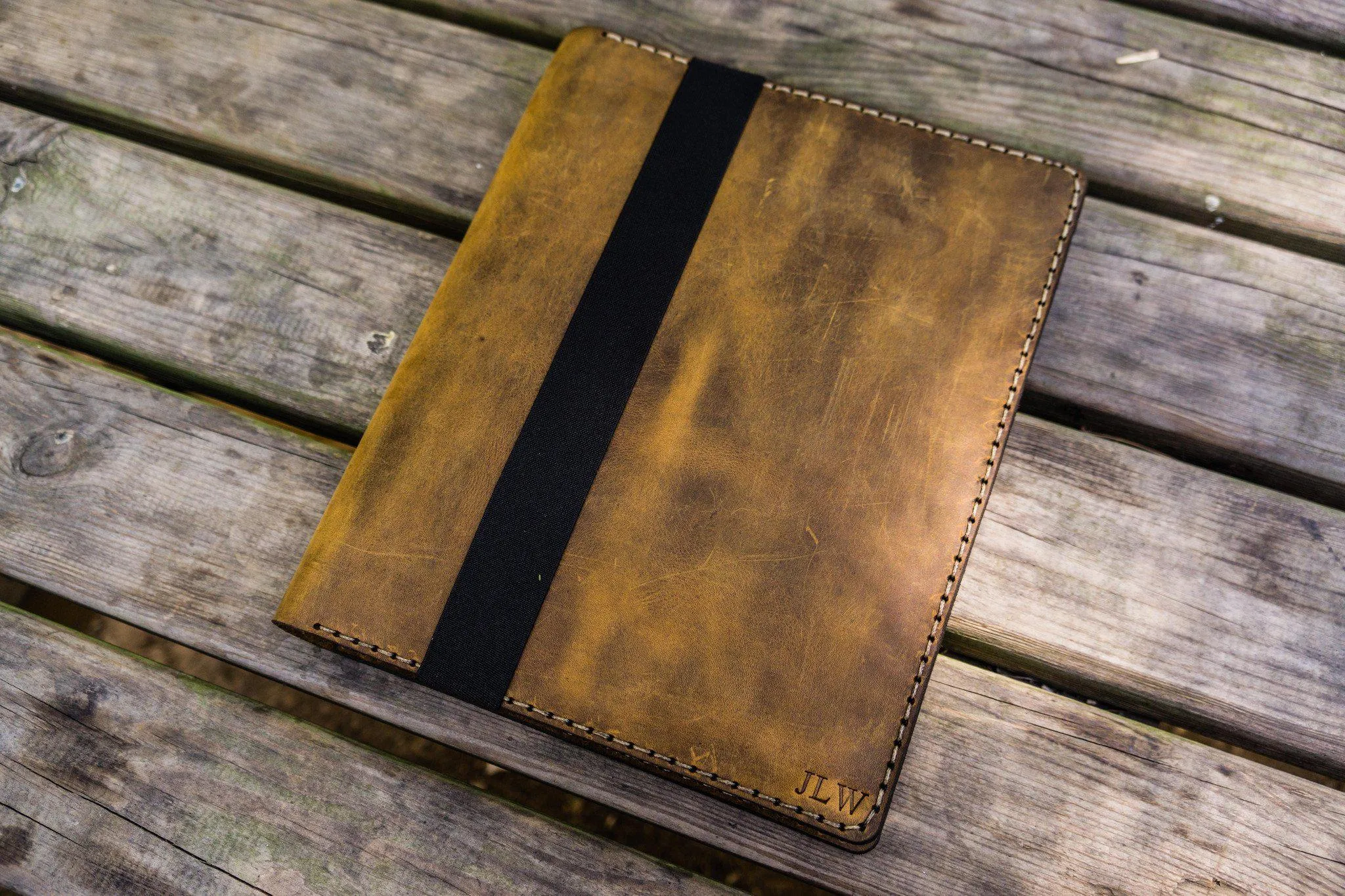 Leather Leuchtturm1917 B5 Notebook & iPad Air/Pro Cover - Crazy Horse Leather