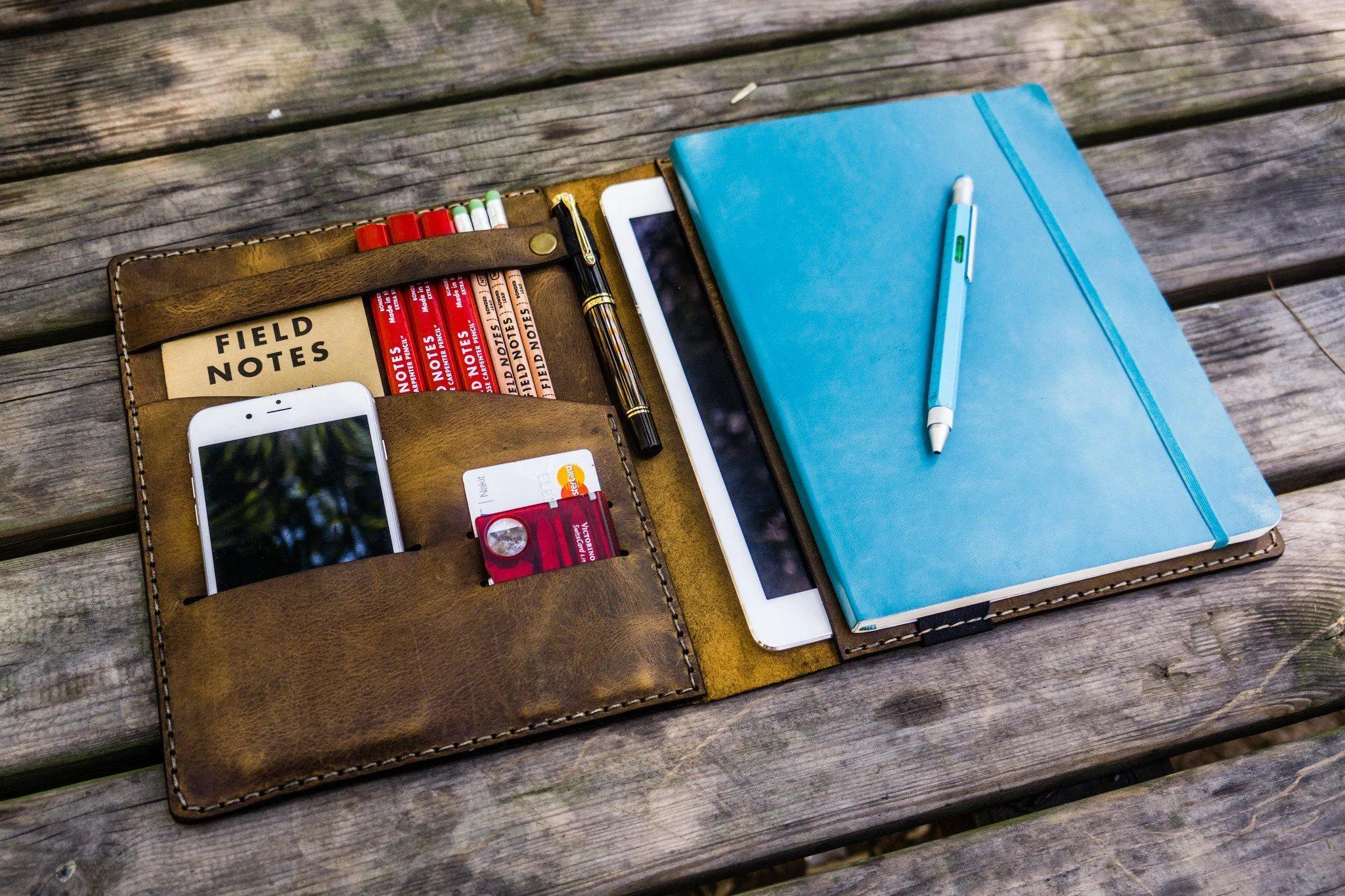 Leather Leuchtturm1917 B5 Notebook & iPad Air/Pro Cover - Crazy Horse Leather