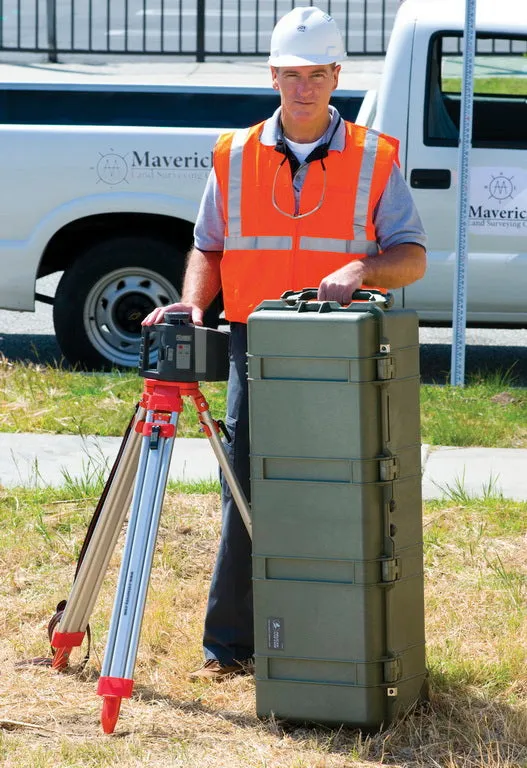 Pelican 1740 Recessed Wheeled Watertight Transport Case
