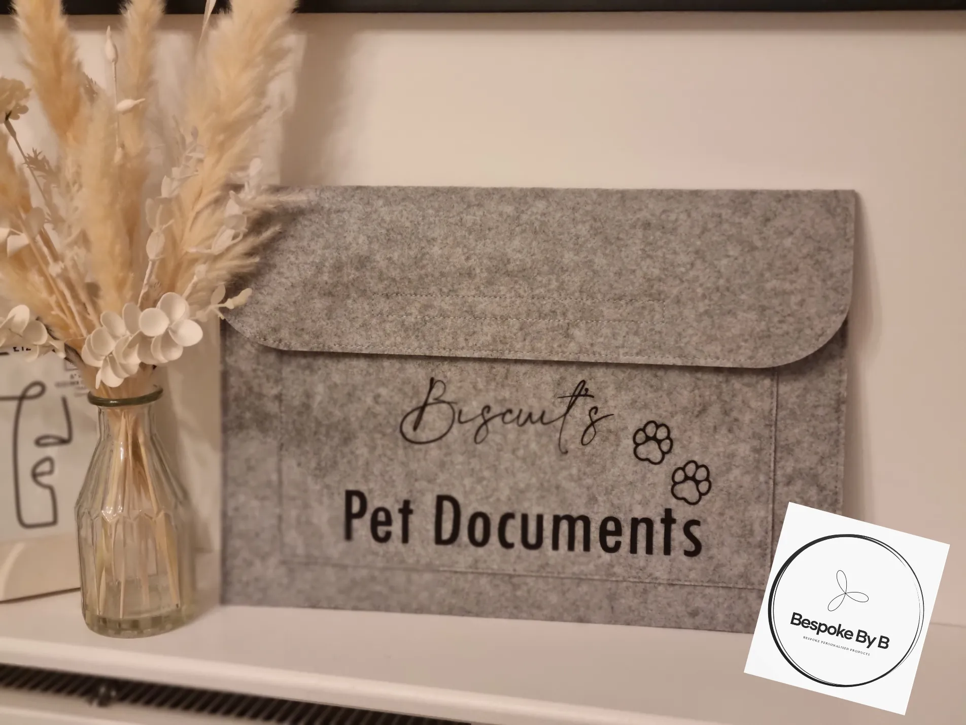Pet document folder
