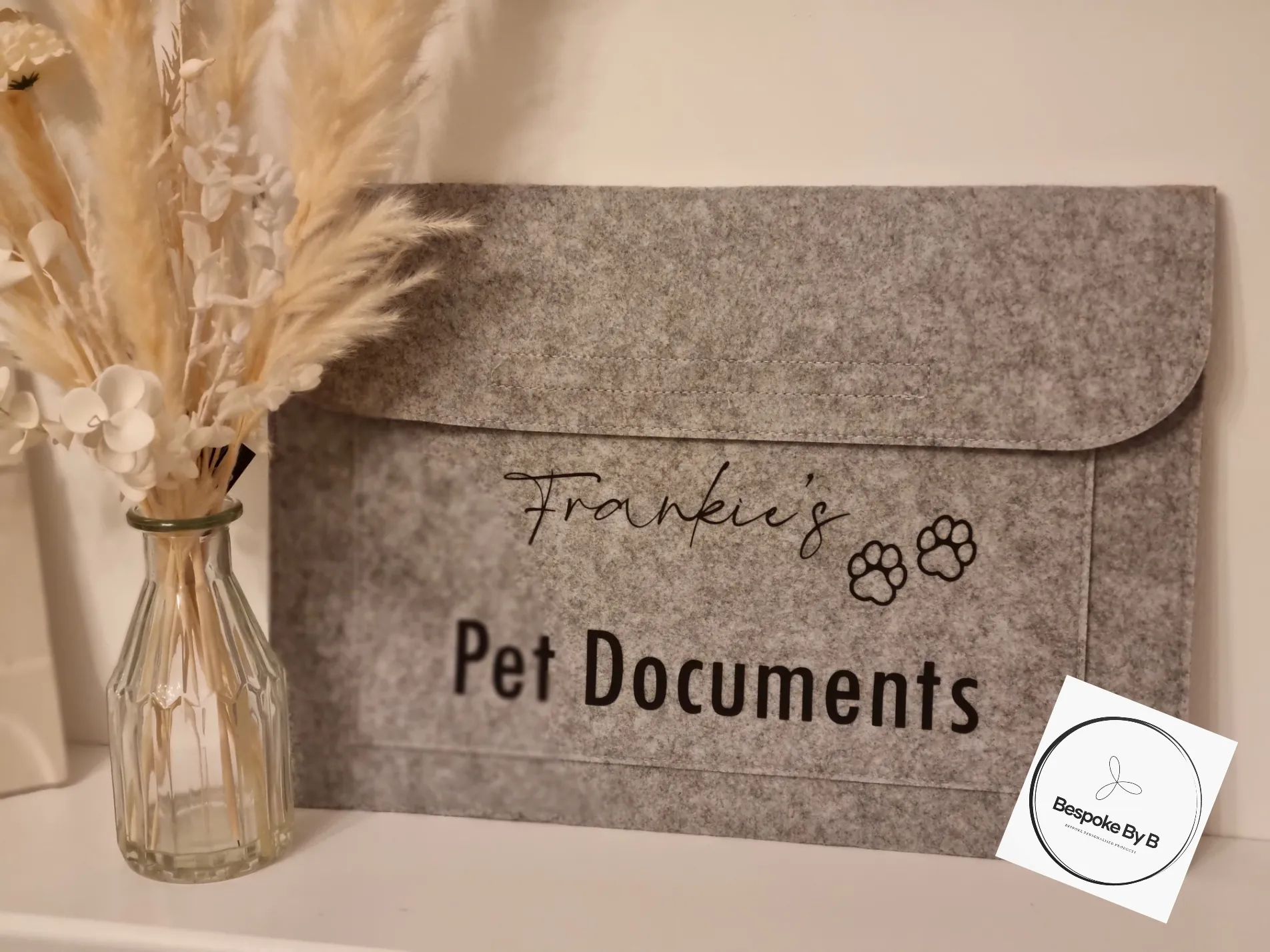 Pet document folder