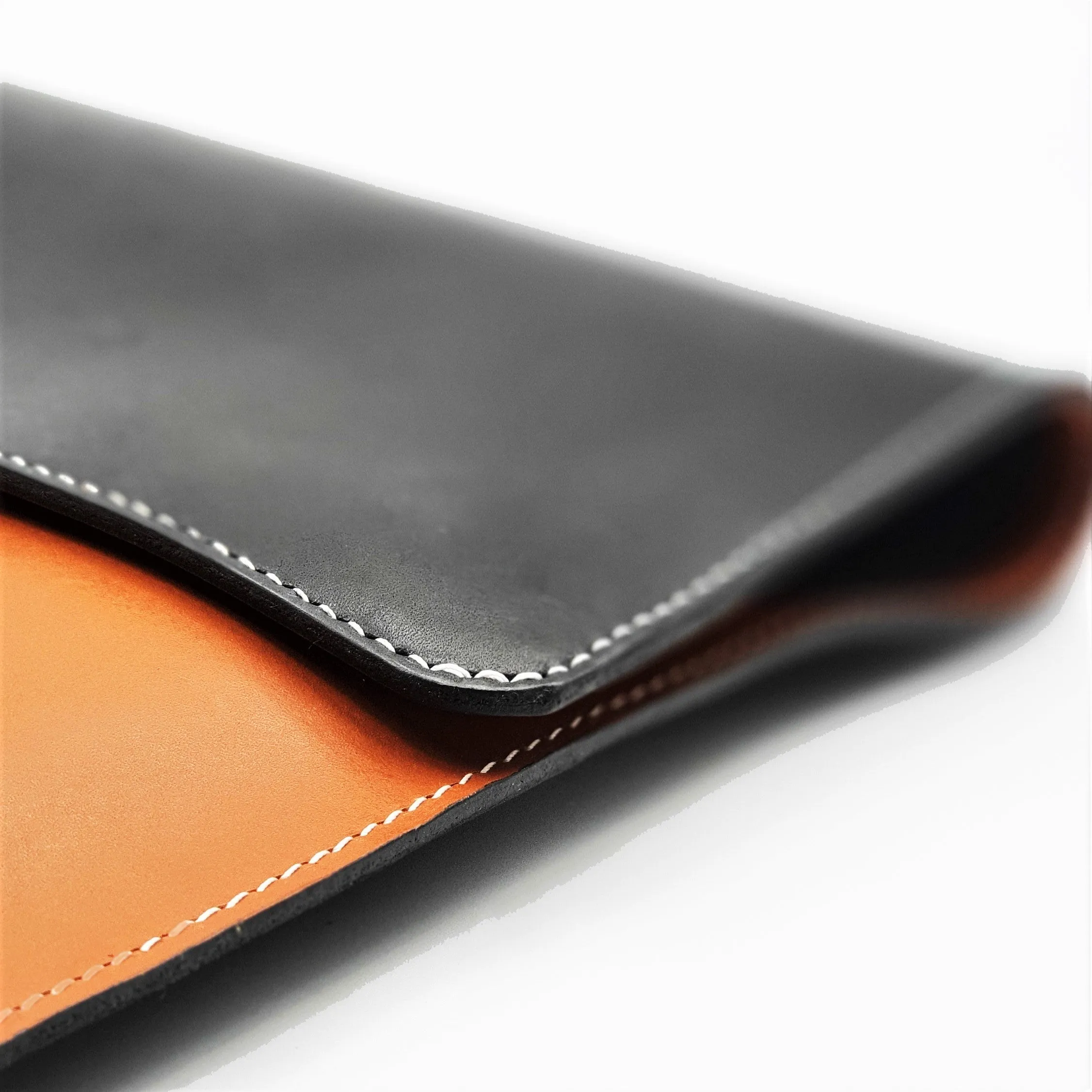 ROHE II Leather Document & Laptop Sleeve
