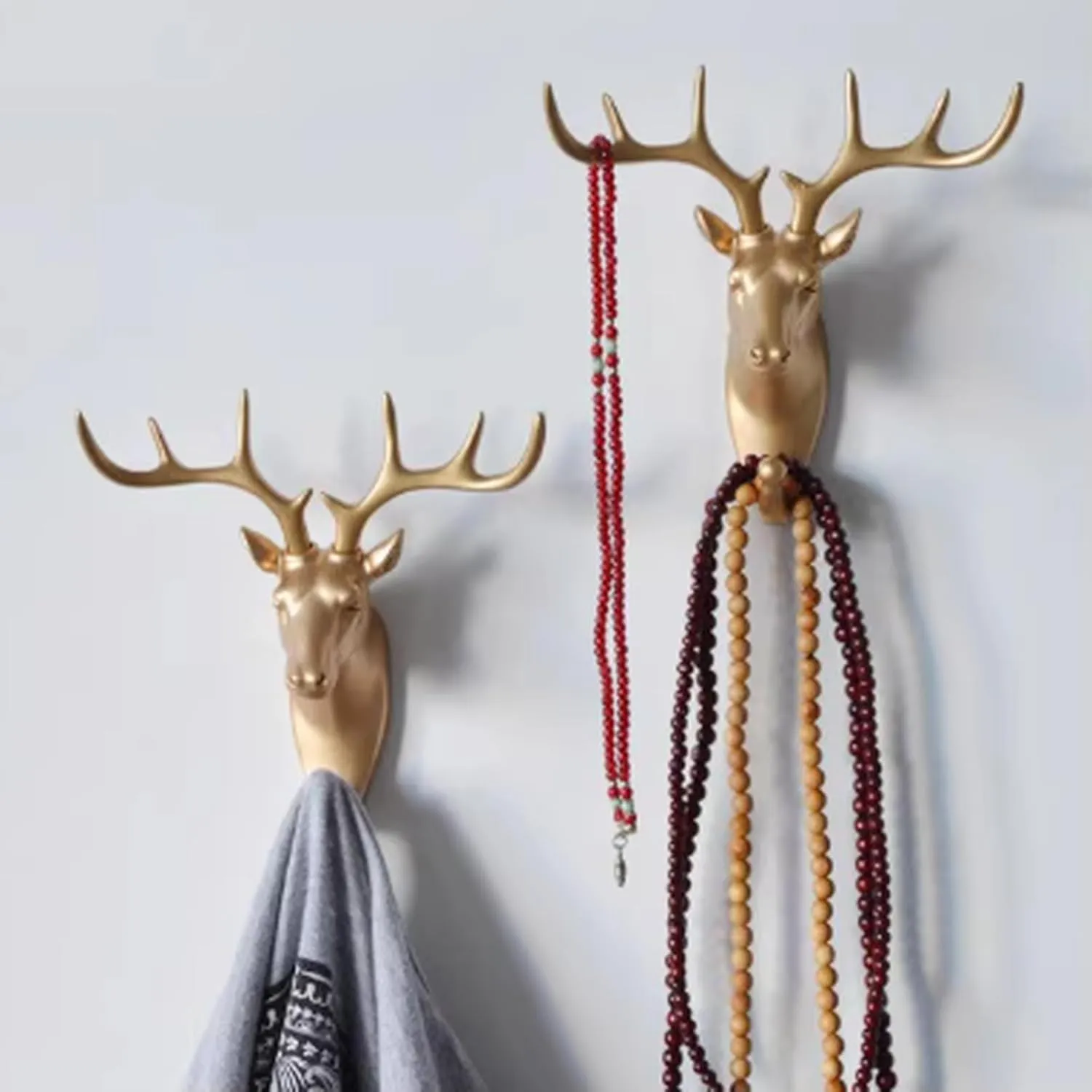 Set of 3 Creative Animal Head Wall Mount Hooks, Antlers, Elephant, Rhino, Horse, Sheep, Giraffe Resin Heavy Duty Single Hook for Coat, Bag, Towel, Key, Decorative Gift, Holds 20 Lbs, Black Rhinoceros
