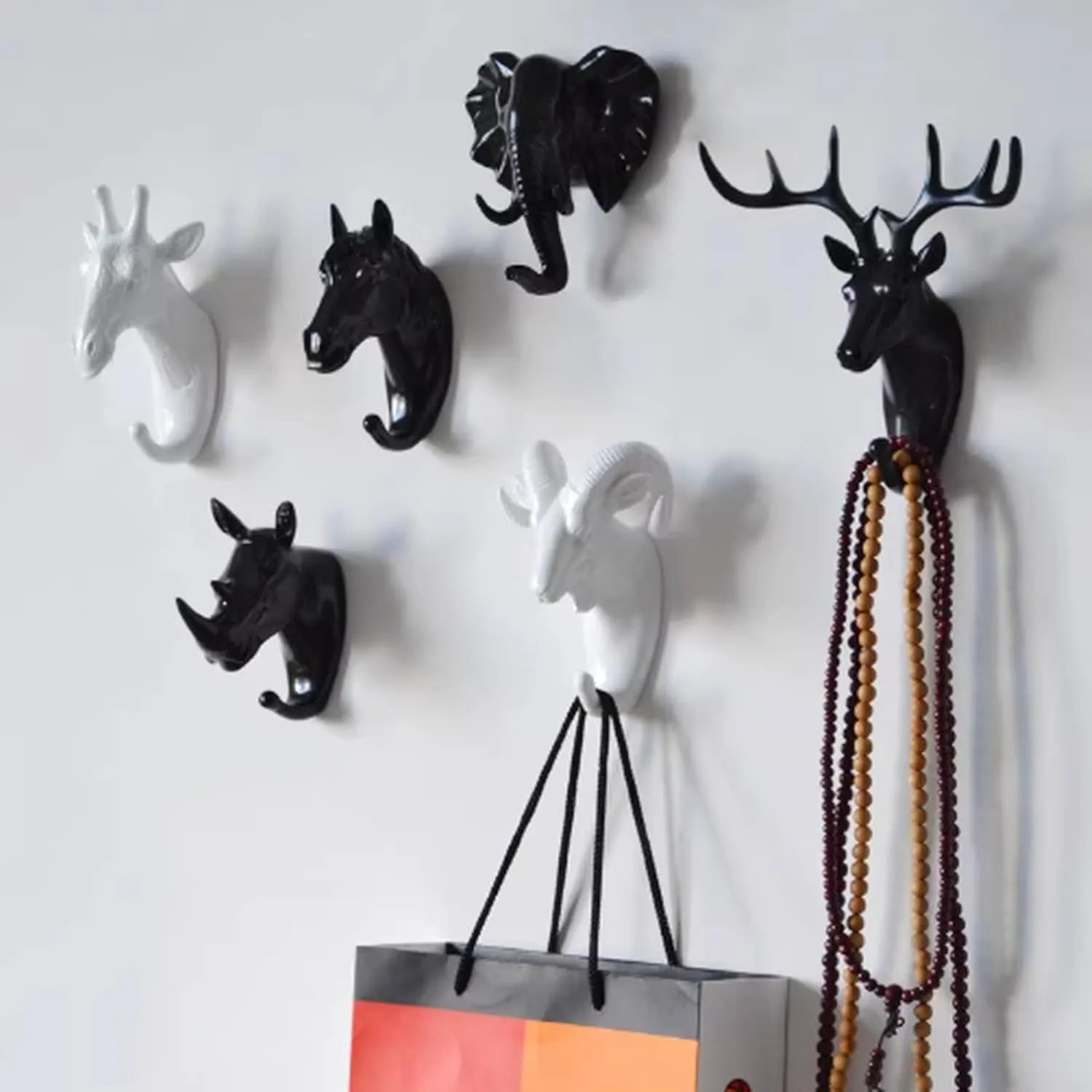 Set of 3 Creative Animal Head Wall Mount Hooks, Antlers, Elephant, Rhino, Horse, Sheep, Giraffe Resin Heavy Duty Single Hook for Coat, Bag, Towel, Key, Decorative Gift, Holds 20 Lbs, Black Rhinoceros