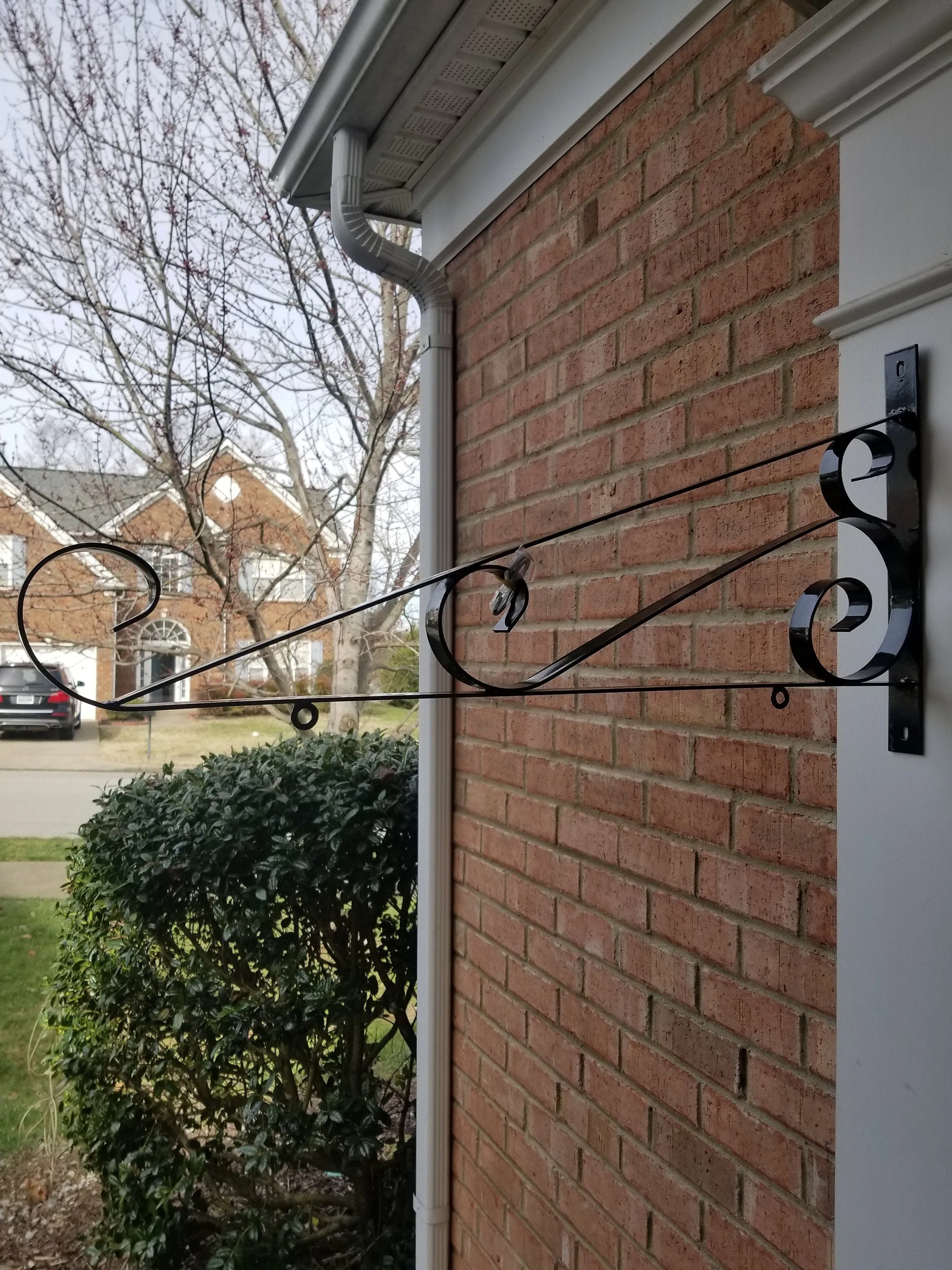 Sign Bracket - NO SIGN 36" Scroll Blade