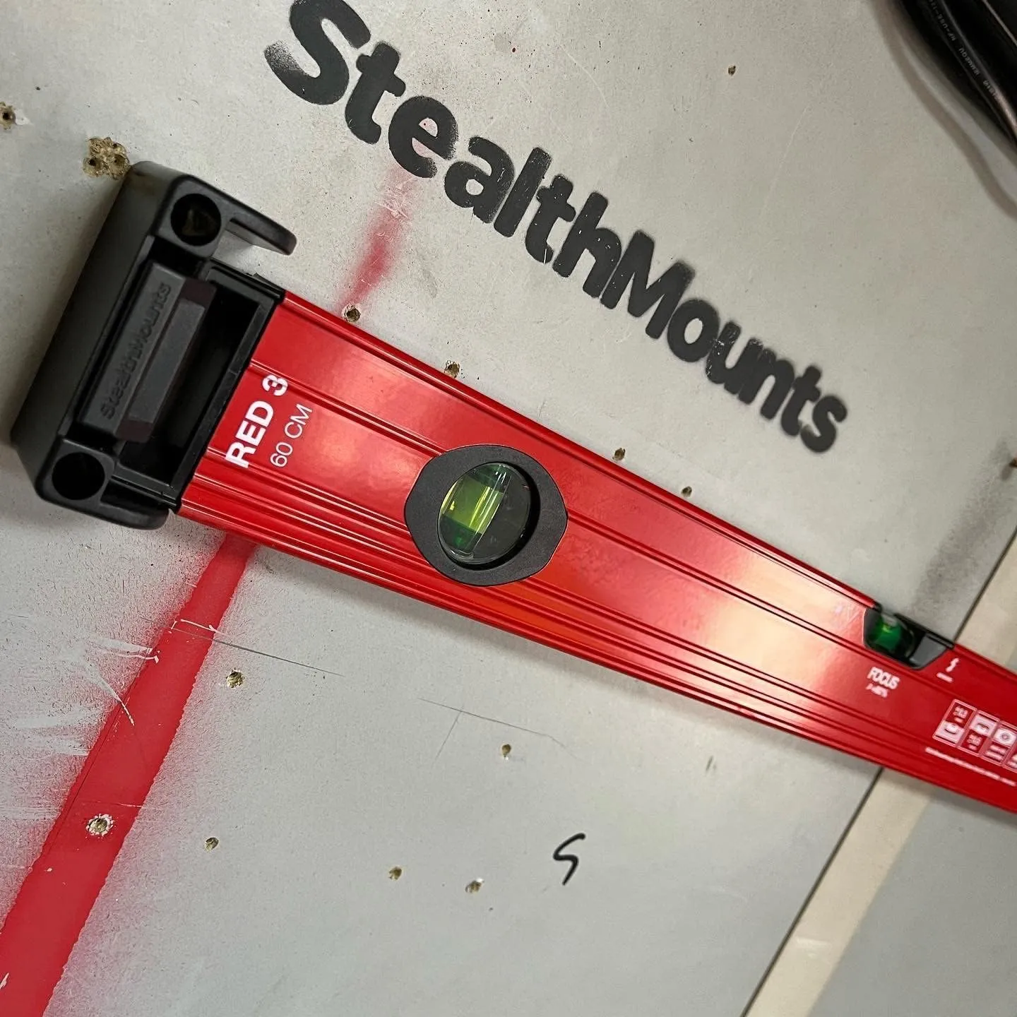 StealthMounts Universal Level Holder - 2 Pack | Locking Level Mounts | Fits All Brands | Level Holder Mount | Level Holders | Level Holder for Truck | Level Mount | Level Hanger | Made in the UK