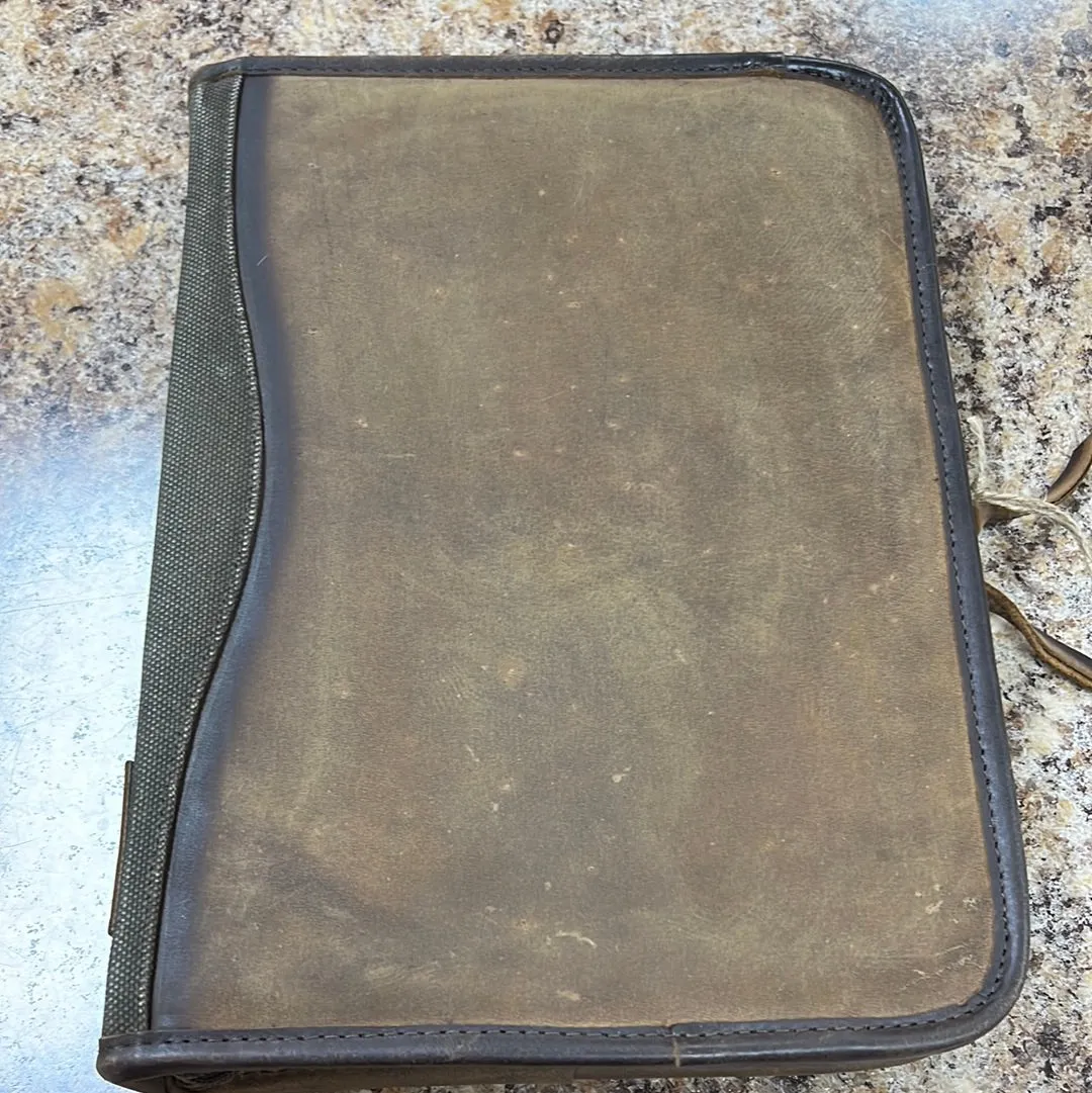 STS Dark Canvas Binder