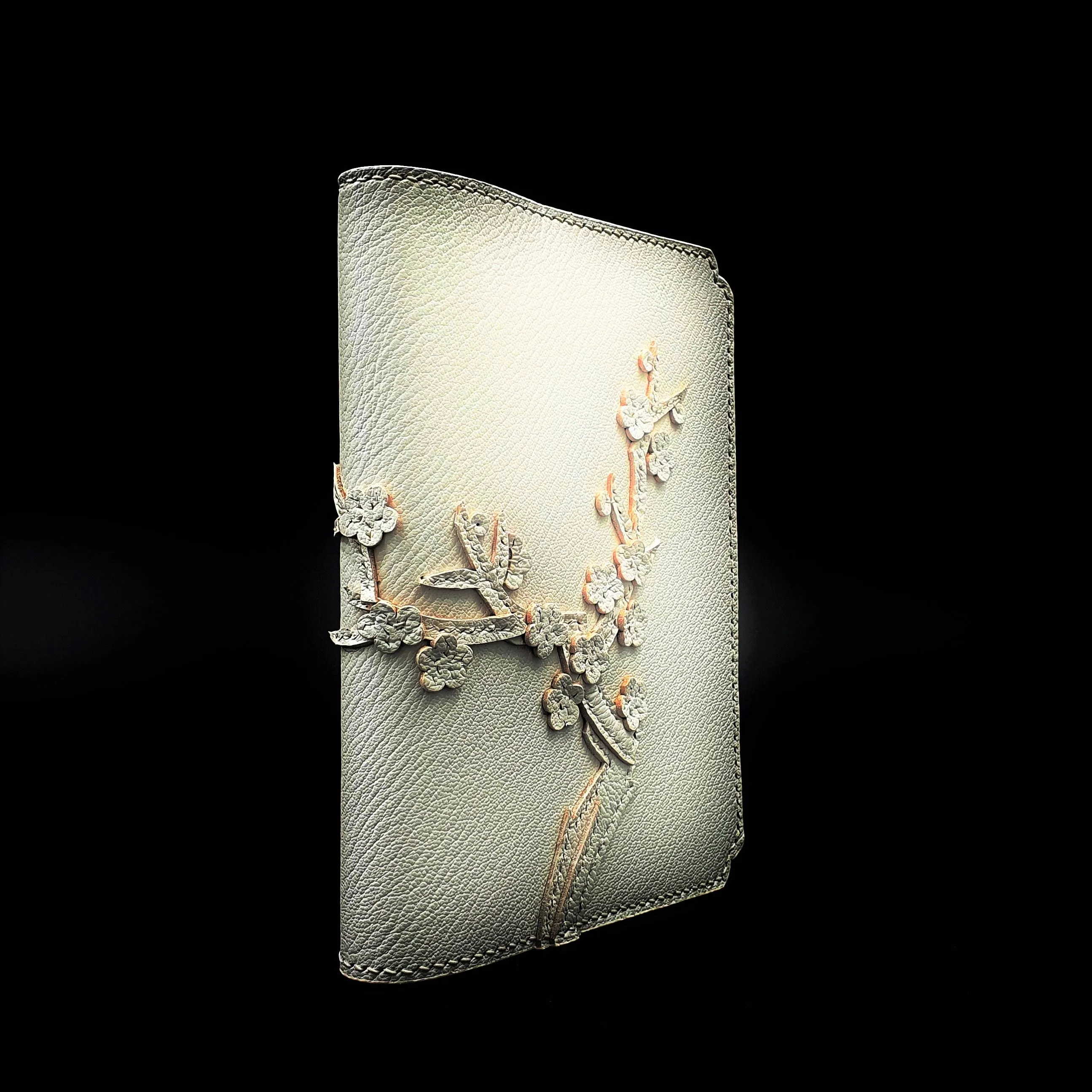 Studio Arkademie MING DH PLUM BLOSSOM A6 Portrait Notebook Sleeve, White