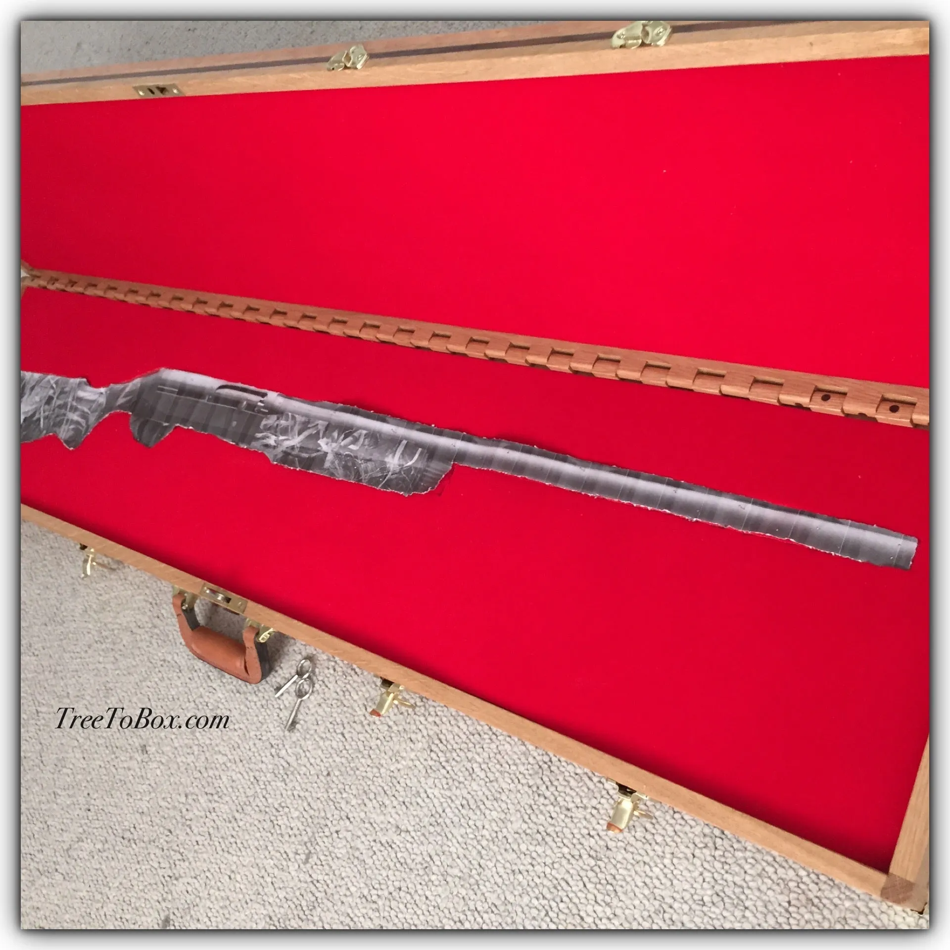 Wooden Case to display rifle (Base price shown)